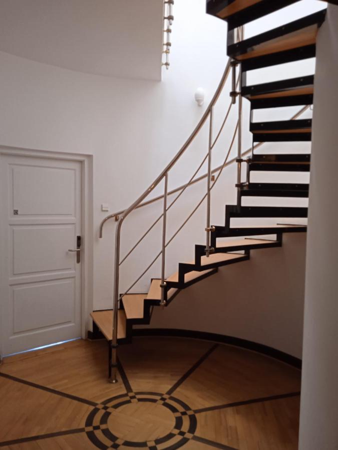 Green Wood Apartament Stara Ochota Варшава Экстерьер фото