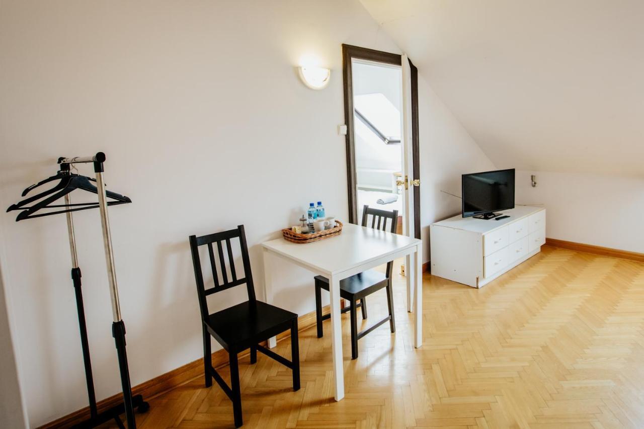 Green Wood Apartament Stara Ochota Варшава Экстерьер фото